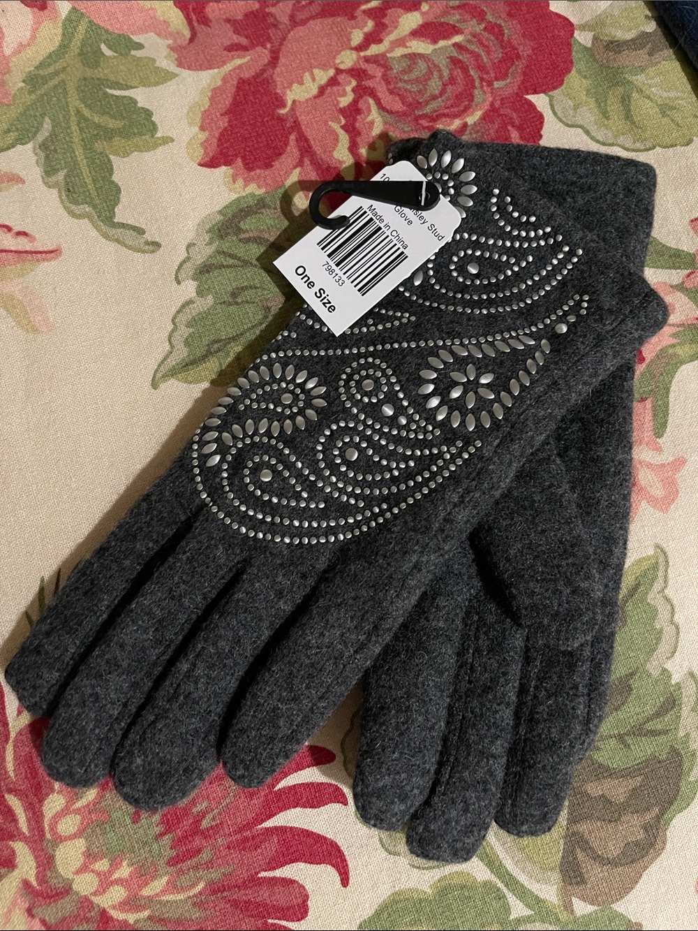 Studded Knit Winter Gloves - Dark Gray NWT